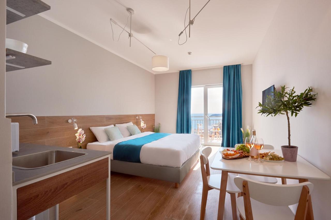 Garni Hotel Larimar Будва Экстерьер фото
