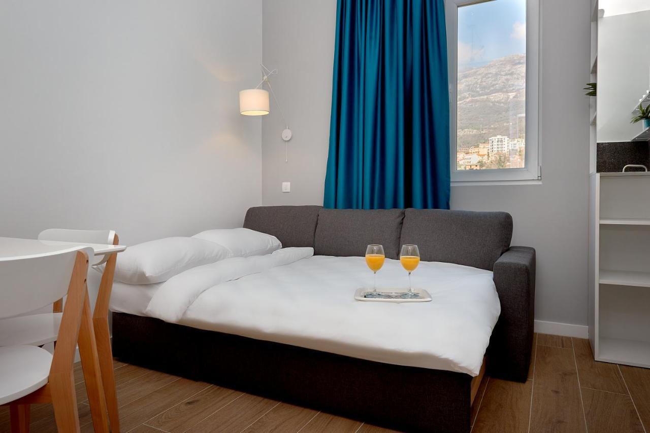 Garni Hotel Larimar Будва Экстерьер фото