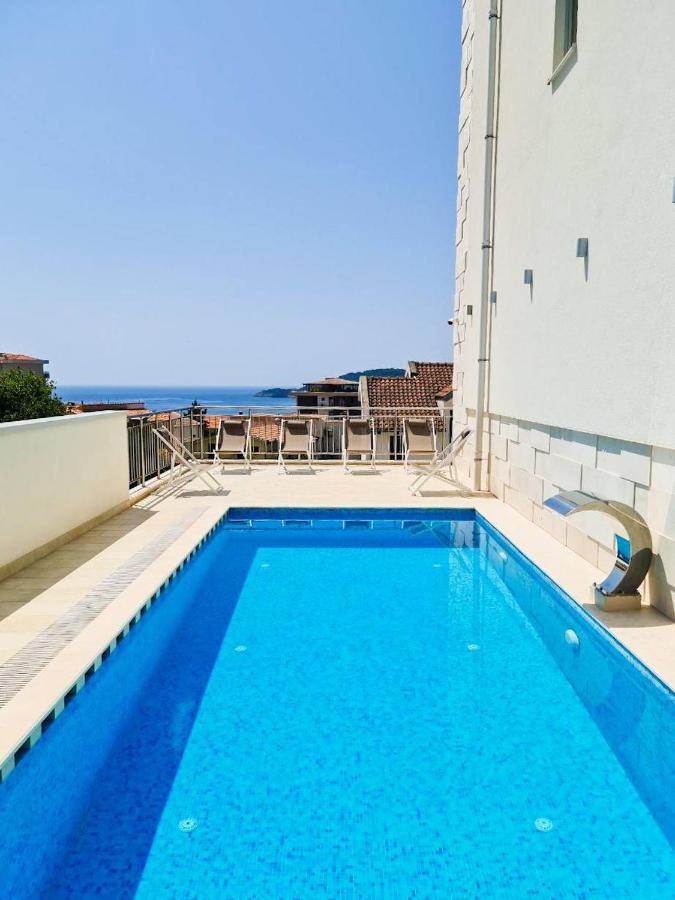 Garni Hotel Larimar Будва Экстерьер фото