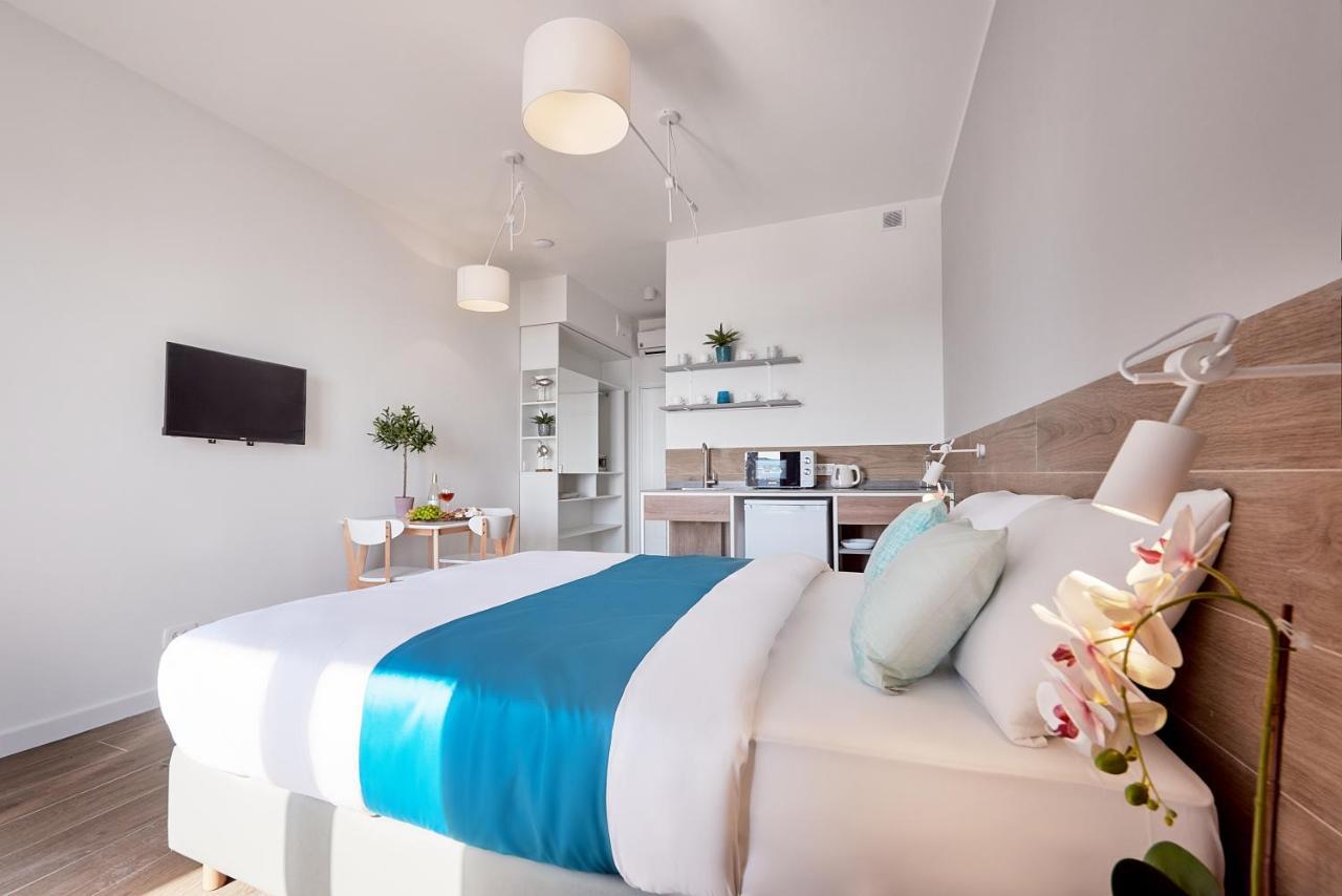 Garni Hotel Larimar Будва Экстерьер фото